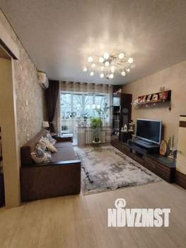 2-к квартира, вторичка, 43м2, 1/9 этаж