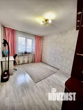 3-к квартира, вторичка, 65м2, 1/9 этаж