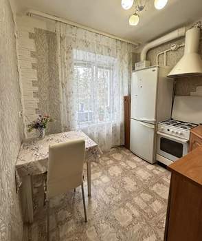 2-к квартира, вторичка, 44м2, 2/5 этаж