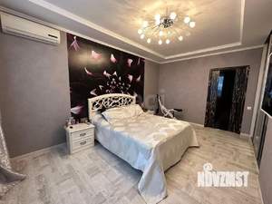 4-к квартира, вторичка, 130м2, 8/17 этаж