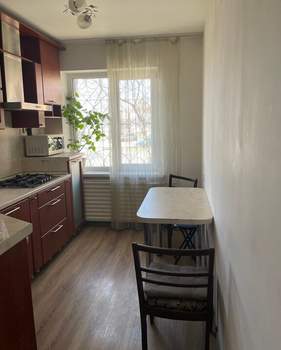 2-к квартира, вторичка, 43м2, 1/10 этаж