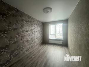 3-к квартира, вторичка, 64м2, 7/25 этаж