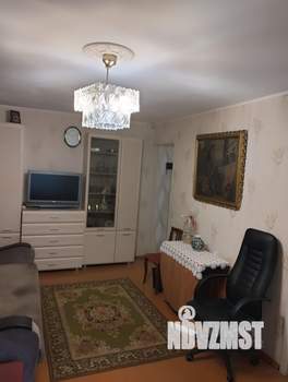 2-к квартира, вторичка, 45м2, 1/4 этаж