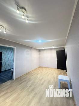 3-к квартира, вторичка, 56м2, 1/5 этаж