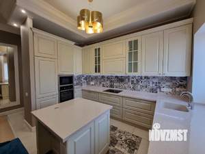 3-к квартира, вторичка, 115м2, 10/10 этаж