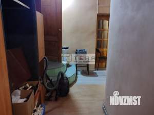 4-к квартира, вторичка, 98м2, 1/9 этаж