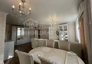 2-к квартира, вторичка, 60м2, 7/18 этаж
