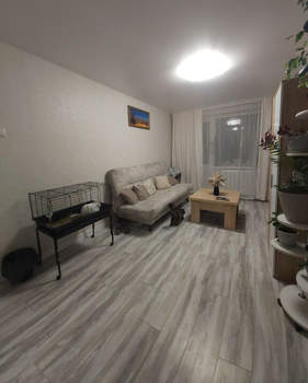 3-к квартира, вторичка, 58м2, 9/9 этаж