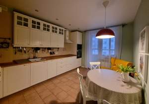 4-к квартира, вторичка, 130м2, 2/18 этаж