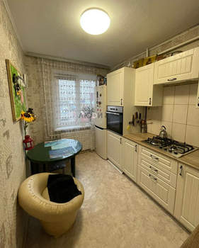 3-к квартира, вторичка, 60м2, 1/9 этаж