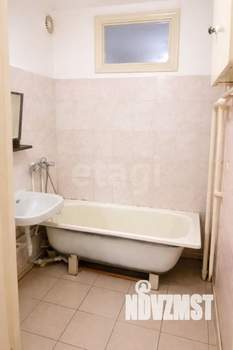 2-к квартира, вторичка, 43м2, 1/5 этаж