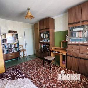 3-к квартира, вторичка, 55м2, 8/9 этаж