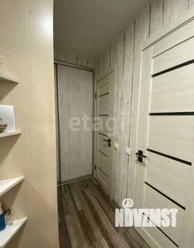 3-к квартира, вторичка, 58м2, 8/9 этаж