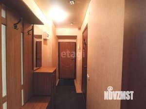 2-к квартира, вторичка, 42м2, 1/5 этаж