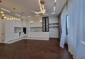 3-к квартира, вторичка, 84м2, 12/18 этаж