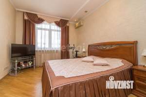 4-к квартира, вторичка, 141м2, 7/8 этаж