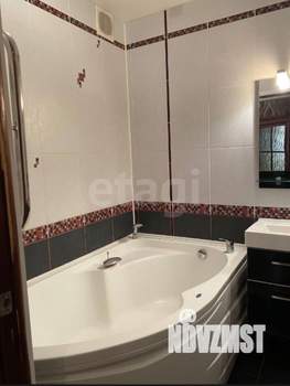 2-к квартира, вторичка, 63м2, 3/12 этаж