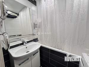 3-к квартира, вторичка, 62м2, 2/10 этаж