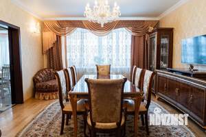 6-к квартира, вторичка, 238м2, 9/10 этаж