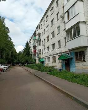 2-к квартира, вторичка, 44м2, 3/5 этаж