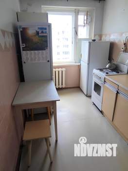3-к квартира, вторичка, 56м2, 9/9 этаж