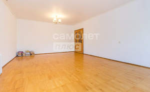 4-к квартира, вторичка, 130м2, 2/14 этаж