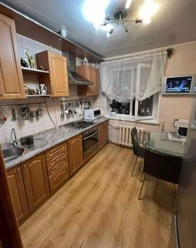 3-к квартира, вторичка, 81м2, 2/9 этаж