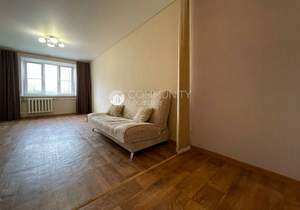 1-к квартира, вторичка, 44м2, 4/10 этаж