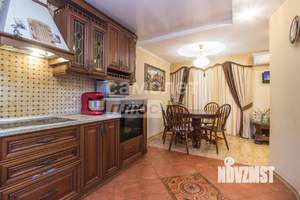 3-к квартира, вторичка, 95м2, 2/10 этаж