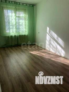 2-к квартира, вторичка, 43м2, 1/9 этаж