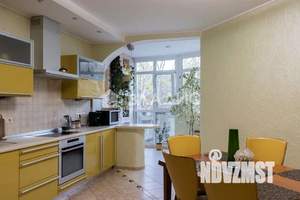 3-к квартира, вторичка, 117м2, 3/6 этаж
