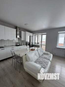 2-к квартира, вторичка, 56м2, 3/3 этаж