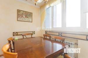4-к квартира, вторичка, 156м2, 8/9 этаж