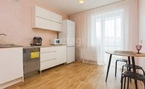 2-к квартира, вторичка, 56м2, 8/10 этаж