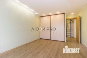 4-к квартира, вторичка, 123м2, 8/10 этаж