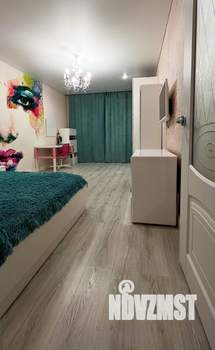 3-к квартира, вторичка, 100м2, 4/13 этаж