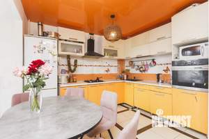 3-к квартира, вторичка, 70м2, 7/9 этаж