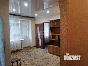 2-к квартира, вторичка, 39м2, 1/4 этаж