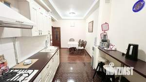 3-к квартира, вторичка, 95м2, 3/5 этаж