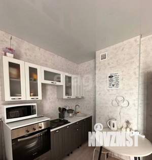 Студия квартира, вторичка, 28м2, 13/25 этаж