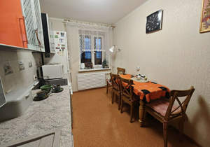 3-к квартира, вторичка, 77м2, 4/14 этаж