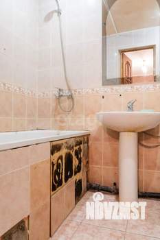 2-к квартира, вторичка, 64м2, 10/10 этаж
