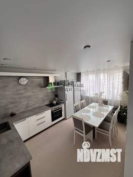 2-к квартира, вторичка, 64м2, 12/18 этаж