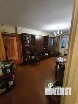 3-к квартира, вторичка, 58м2, 3/5 этаж