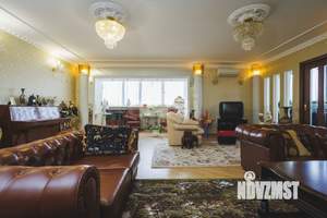 4-к квартира, вторичка, 161м2, 9/15 этаж