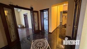 4-к квартира, вторичка, 120м2, 9/10 этаж