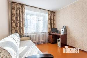 3-к квартира, вторичка, 64м2, 2/14 этаж