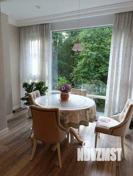 3-к квартира, вторичка, 100м2, 2/10 этаж