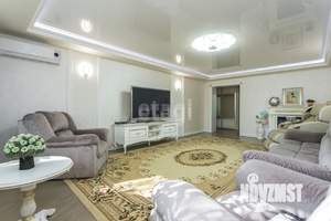 2-к квартира, вторичка, 70м2, 1/9 этаж