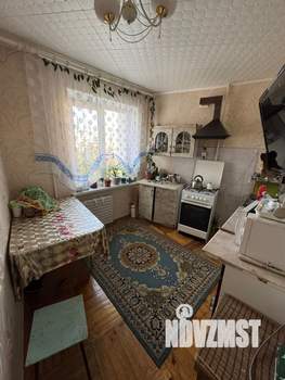 3-к квартира, вторичка, 64м2, 6/9 этаж